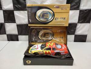 lot 561 image: Action Elite Terry Labonte #44 Kelloggs 124th Scale Die Cast Car