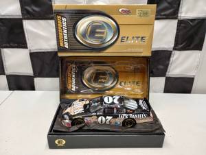 lot 571 image: Action Elite Clint Bowyer #07 Jack Daniels  Texas 124th Scale Die Cast Car