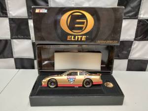 lot 574 image: Action Elite 50th Anniversary 124th Scale Die Cast Car