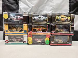lot 596 image: Revell 164th Scale Die Cast Cars