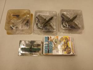 lot 654 image: Small Military Planes Die Cast