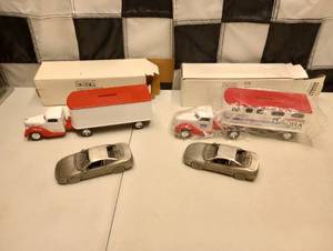 lot 655 image: (2) Ertl Die Cast Coin Banks & (2) Pewter Cars