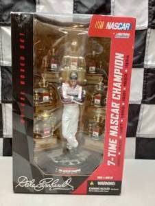 lot 656 image: Action McFairlane Dale Earnhardt 7- Time Nascar Champion Action Figure