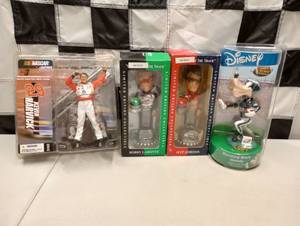 lot 660 image: Assorted Nascar Action Figures & Bobble Heads