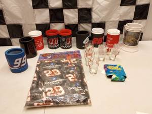 lot 665 image: Assorted Koozies, Glasses, & Chef Set