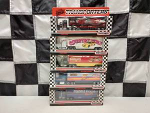 lot 703 image: Matchbox Super Star 187th Scale Die Cast Transporters