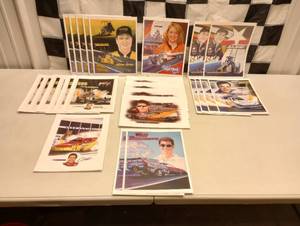 lot 733 image: Assorted Drag Car & Funny Car Pictures