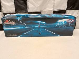 lot 767 image: Action Tony Schumacher #1 Army 2006 NHRA TF Champion 124th Scale Die Cast Top Fuel Dragster
