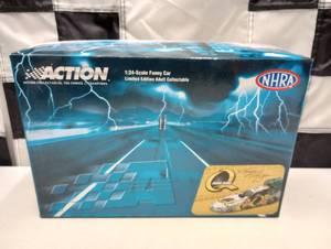lot 780 image: Action Tony Pedregon #6 Quaker State 124th Scale Die Cast Funny Car