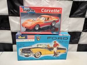 lot 799 image: Revell & Monogram Model Kits