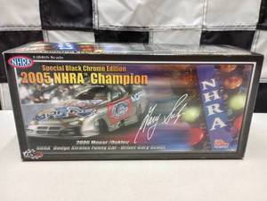 lot 782B image: Racing Champions Gary Scelzi Mopar Oakley Special Black Chrome Edition 124th Scale Die Cast Funny Car