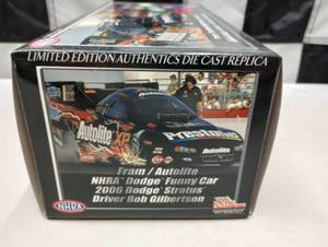 lot 783C image: Racing Champions 124 NHRA Funny Car Limited Edition RC2 Bob Gilbertson