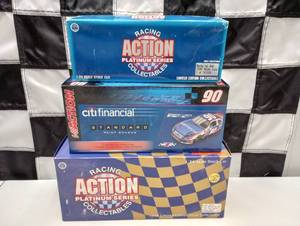 lot 903 image: Action 124th Scale Die Cast Cars