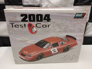 lot 913 image: Revell Kevin Dale Earnhardt Jr. #8 Test Car 124th Scale Die Cast