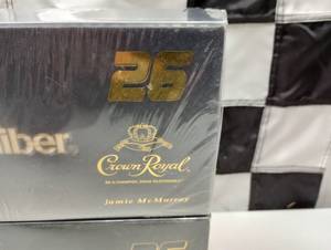 lot 924 image: Team Caliber Owners Series 124th Scale Die Cast Cars