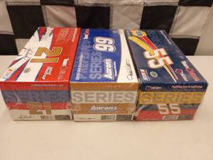 lot 929 image: Team Caliber Preferred Series 124th Scale Die Cast Cars