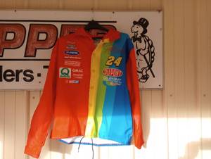 lot 952 image: Competitors View Large Jeff Gordon Dupont Wind Breaker