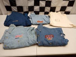 lot 977 image: (5) Assorted Nascar Shirts.