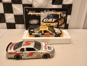 lot 990 image: (2) Ertl 118 Scale Pro Shop Die Cast Cars