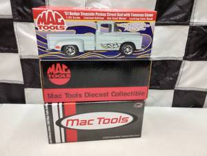 lot 998 image: Mac Tools Die Cast Coin Banks