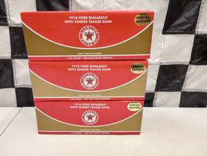 lot 1009 image: (3) Ertl Special Edition Die Cast Coin Banks