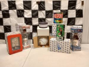 lot 1025 image: (7) Assorted Action 164 Cars in Tins & Bottles