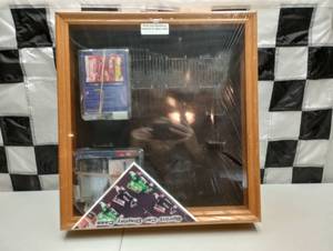 lot 1045 image: Sprint Car Shadow Box Display Case With (4) Action Sprint Cars