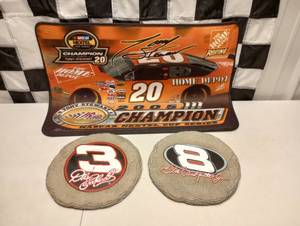 lot 1056 image: Nascar Door Mat & Steppingstones