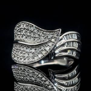 1 Carat Diamond Leaf & Vine Pave & Channel Nature Estate Ring in 14k White Gold $2999 Retail