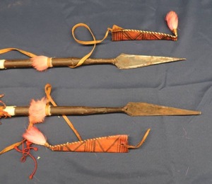 lot 1 image: RAREVINTAGE SPEARSUNIQUE