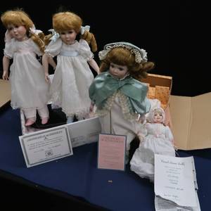 lot 57 image: VINTAGE DOLLS