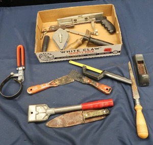 lot 85 image: HACK SAW, CHALK LINE, KNIFES, AND MORE