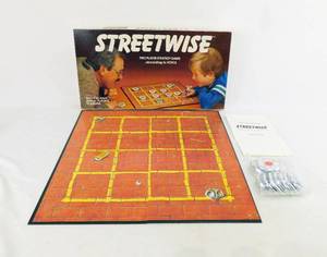 lot 134 image: Vintage 1984 Streetwise Board Game