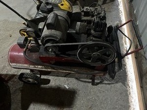 Very Heavy Air Compressor