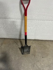 Like New Tile Spade