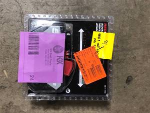 Milwaukee M18 18-Volt Lithium-Ion High Output 12.0Ah Battery Pack Customer Returns See Pictures