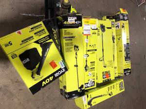 Lot of Assorted Lawn Care Items Various Models and Conditions  Customer Returns See Pictures