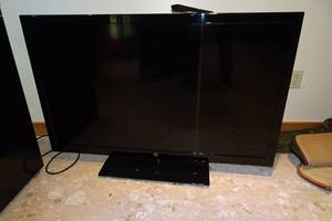 Westinghouse 50 Flat Panel TV with Remote