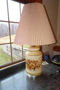 Vintage Hand Painted Table Lamp