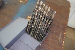 25 Drill Bits in Metal Case