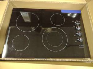 lot 15 image: Ikea Drop-In Electric Cooktop, Mode...
