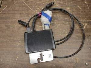 lot 14 image: Canadian Solar HiKu Mono PERC CS3N-...