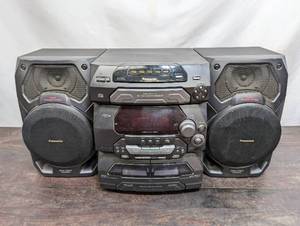 Panasonic CD Stereo System With 2 Way Speaker System