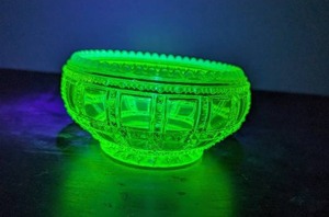 Uranium Glass Beaded Block Bowl