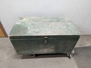 Old Large Green Toolbox With Contents