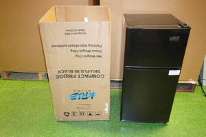 Krib Bling 3.5 Cu Ft Compact Refrigerator -Black