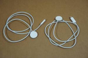 2 Apple Smart Watch Chargers