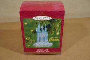 Hallmark Keepsake Disneys Cinderellas Castle Christmas Ornament with Special Lighting Effect