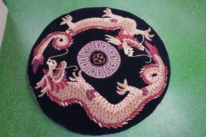 48 Round Rug Dragon Themed