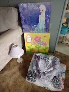 lot 12 image: Lamp, (2) Wall Hanging Canvas Prints, Lavender Twin Sheets, Comforter, & Sham